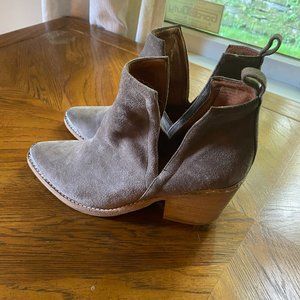 Jeffrey Campbell Cromwell Boots